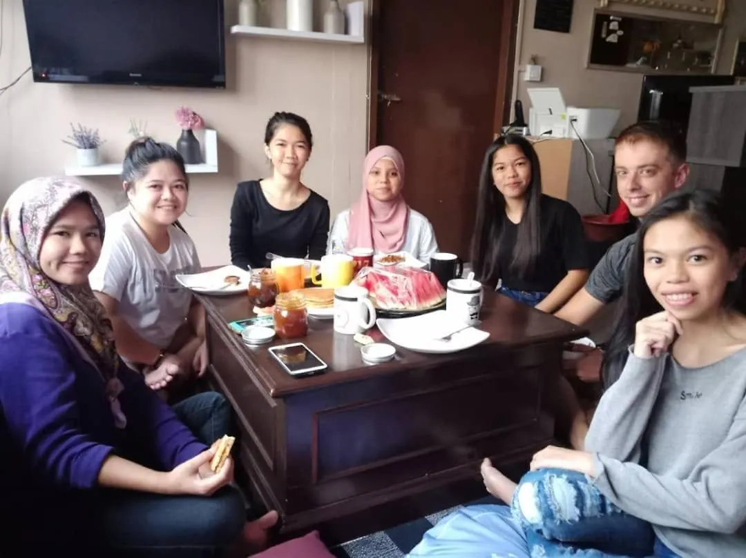 Escape Backpackers Kk Hostel Kota Kinabalu