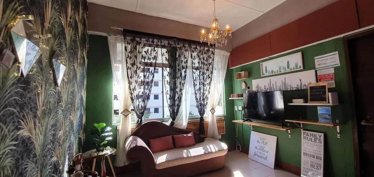 Escape Backpackers Kk Hostel Kota Kinabalu 0*,