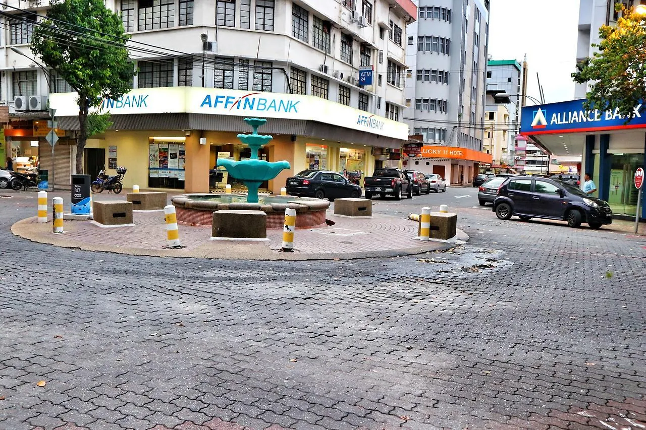 Hostel Escape Backpackers Kk Pansiyon Kota Kinabalu